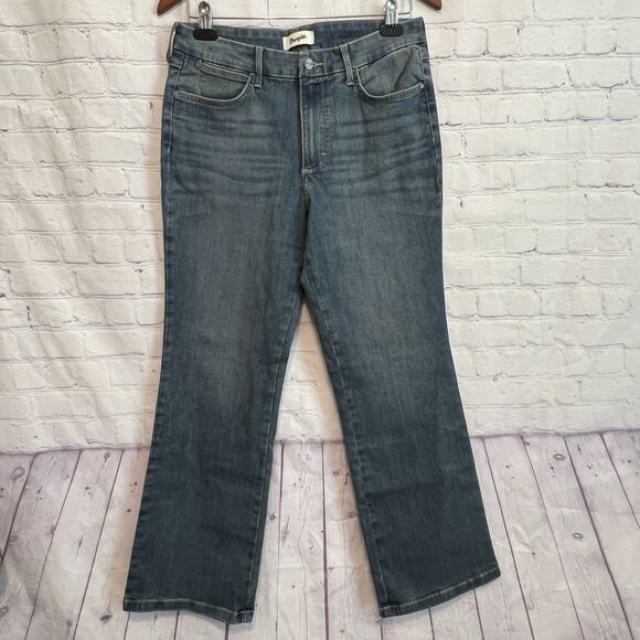 Wrangler Jeans Bespoke Boot Women's 31x30 Western Flared Blue Denim Medium Wash - Picture 1 of 11